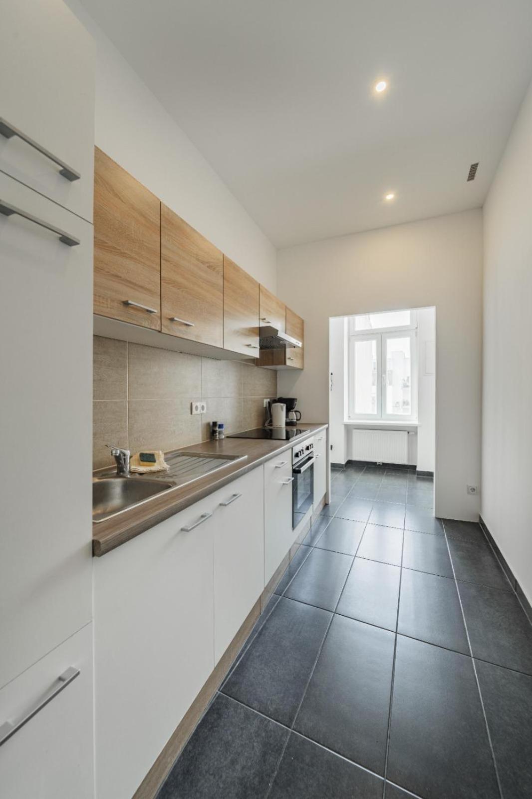 Neulerchenfelder Apartment Wien Exteriör bild